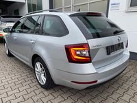Gebraucht Skoda Octavia Ambition 116 PS (85 kW) 2018 Silber Kombi