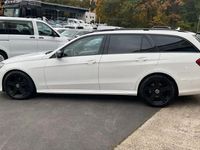 Gebraucht Mercedes E250 AMG 204 PS (150 kW) 2015 Weiß Kombi