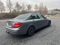 Gebraucht Mercedes C200 136 PS (100 kW) 2013 Silber Limousine