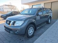 Gebraucht Nissan Navara SE 190 PS (139 kW) 2011 Blau Abholung