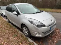 Gebraucht Renault Mégane GrandTour 81 PS (59 kW) 2010 Silber Kombi