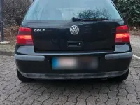 Gebraucht VW Golf IV 75 PS (55 kW) 2002 Schwarz Kleinwagen