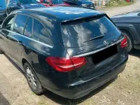 Gebraucht Mercedes C220 170 PS (125 kW) 2018 Schwarz/baltic black Kombi
