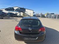 Gebraucht Opel Astra Design Edition 87 PS (63 kW) 2012 Schwarz Limousine