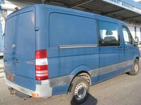 Gebraucht Mercedes Sprinter 129 PS (94 kW) 2010 Blau Van
