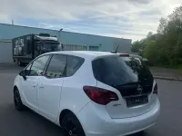 Gebraucht Opel Meriva 140 PS (102 kW) 2013 Weiß Van / Kleinbus