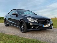 Gebraucht Mercedes E500 AMG line 387 PS (284 kW) 2010 Schwarz Cabrio