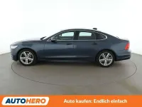 Gebraucht Volvo S90 Momentum 190 PS (139 kW) 2019 Denim blue Limousine
