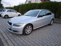 Gebraucht BMW 318 143 PS (105 kW) 2009 Silber Limousine