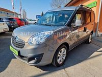 Gebraucht Opel Combo Selection 95 PS (69 kW) 2015 Grün Van / Kleinbus