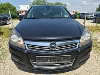 Gebraucht Opel Astra Edition 110 PS (80 kW) 2010 Saphirschwarz mineraleffekt Kombi