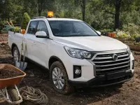 Neu KGM Musso 203 PS (149 kW) 2026 Schwarz Pickup