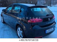 Usata Seat Leon 105 CV (77 kW) 2012 Nero Berlina