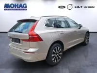 Gebraucht Volvo XC60 Core 197 PS (144 kW) 2022 Silber SUV