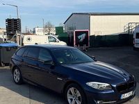 Gebraucht BMW 520 184 PS (135 kW) 2011 Blau Kombi