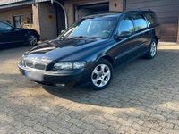 Second-hand Volvo V70 140 CP (102 kW) 2003 Albastru Break