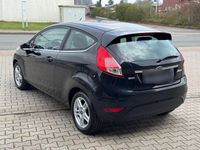 Gebraucht Ford Fiesta 75 PS (55 kW) 2013 Schwarz Kleinwagen