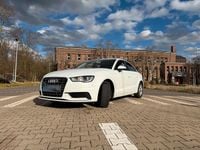 Gebraucht Audi A3 110 PS (80 kW) 2015 Weiß Limousine