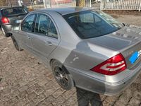 Gebraucht Mercedes C240 170 PS (125 kW) 2004 Grau Limousine