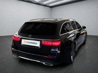 Gebraucht Mercedes E300 306 PS (225 kW) 2023 Blau Kombi