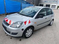 Gebraucht Ford Fiesta 60 PS (44 kW) 2007 Silber Kleinwagen