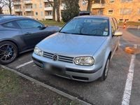 Gebraucht VW Golf IV 75 PS (55 kW) 2001 Silber Kleinwagen