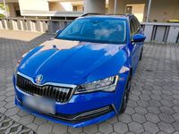 Gebraucht Skoda Superb 218 PS (160 kW) 2020 Blau Kombi