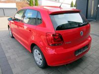 Gebraucht VW Polo Comfortline 86 PS (63 kW) 2012 Rot Kleinwagen