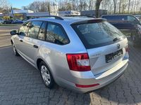 Gebraucht Skoda Octavia Active 86 PS (63 kW) 2016 Silber Kleinwagen