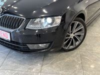 gebraucht Skoda Octavia Combi Laurin&Klement DSG NAVI+BI+XEN+NAV