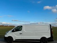 Gebraucht Renault Trafic 120 PS (88 kW) 2016 Weiß Van / Kleinbus