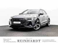 Gebraucht Audi e-tron Ambiente 369 kW (503 PS) 2022 Daytonagrau perleffekt SUV