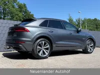 Gebraucht Audi Q8 S-Line 286 PS (210 kW) 2019 Grau SUV