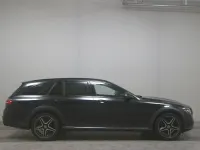 Gebraucht Mercedes E220 200 PS (147 kW) 2022 Schwarz