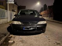 Gebraucht Opel Vectra 101 PS (74 kW) 2000 Schwarz Limousine