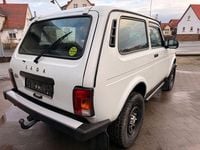 Gebraucht Lada niva 83 PS (61 kW) 2021 Weiß SUV