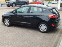 Gebraucht Ford Fiesta Trend 71 PS (52 kW) 2018 Schwarz Kleinwagen