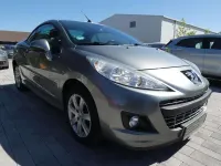 Gebraucht Peugeot 207 Platinum 120 PS (88 kW) 2012 Lack grau ermitage/metallicl Cabrio