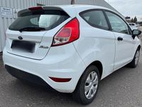 Gebraucht Ford Fiesta 60 PS (44 kW) 2017 Weiß Kleinwagen