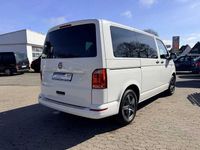 Gebraucht VW Multivan 150 PS (110 kW) 2017 Candy weiß Van / Kleinbus