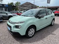 Used Citroën C3 Live 68 HP (50 kW) 2019 Green Hatchback