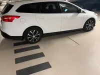 Usata Ford Focus 120 CV (88 kW) 2015 Bianco Station wagon