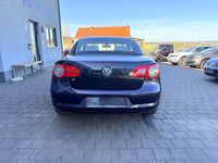 Gebraucht VW Eos 150 PS (110 kW) 2007 Blau Cabrio