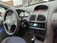 gebraucht Peugeot 206 SW 1,4 2002 Klimaanlage Radio mit bluetooth ohne TÜV