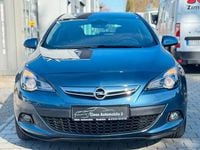 Używany Opel Astra GTC Active 140 KM (102 kW) 2013 Niebieski Sedan/Limuzyna
