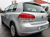 Gebraucht VW Golf VI Comfortline 105 PS (77 kW) 2010 Silber Kleinwagen