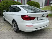Gebraucht BMW 320 Sport Line 190 PS (139 kW) 2019 Weiß Limousine
