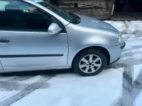 Gebraucht VW Golf V 86 PS (63 kW) 2006 Silber Kleinwagen