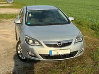 Gebraucht Opel Astra 125 PS (91 kW) 2011 Grau Limousine