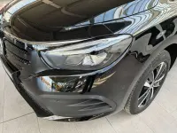 Gebraucht Mercedes EQT200 Progressive 89 kW (122 PS) 2024 Loparitschwarz metallic Van / Kleinbus